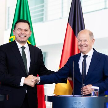 German Chancellor Scholz warns next European Commission president against courting far-right support