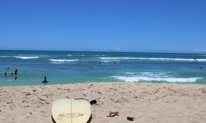 Hawaii judge orders a new environmental review of a wave pool that foes say is a waste of water