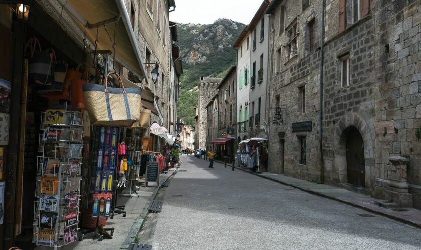 « Il y a des logements pas chers ! » : en Pyrénées-Orientales, ce plus beau village de France cherche des habitants