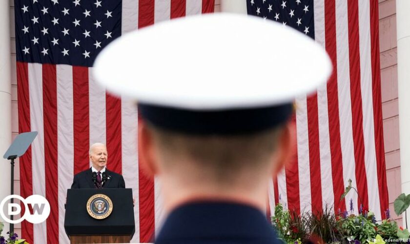 Memorial Day: Biden honors fallen US soldiers