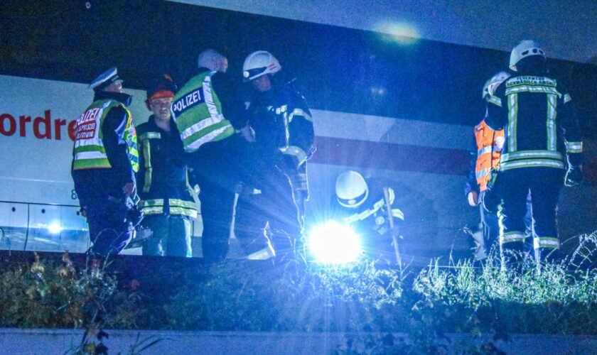 Feuerwehrmann stirbt bei Rettungsaktion – Scholz dankt Rettungskräften und Helfern