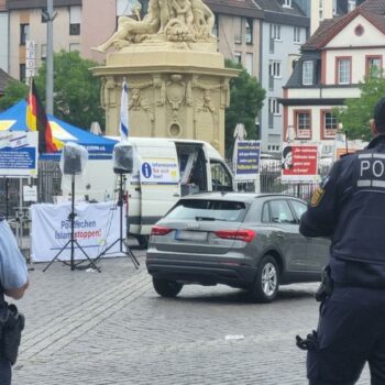 Polizist erliegt Verletzungen – „Müssen uns gegen islamistischen Terrorismus wehren“