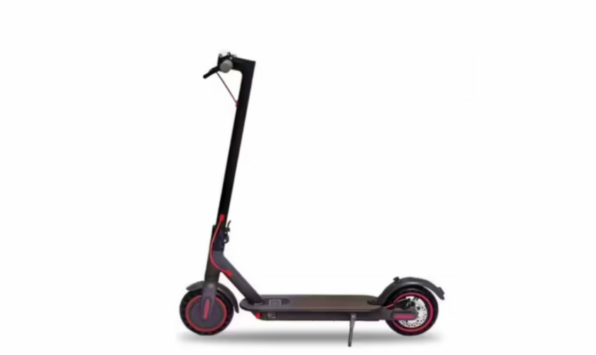 Profitez de grosses remises sur les trottinettes électriques chez Rakuten !