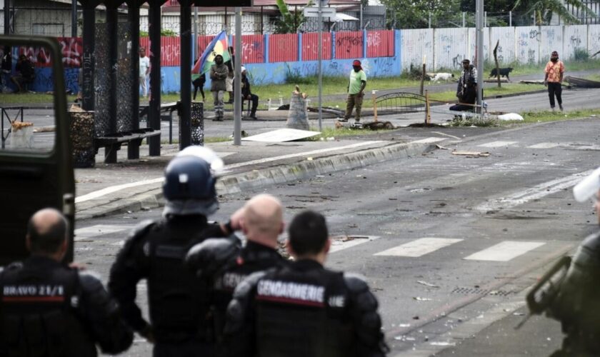 Nouvelle-Calédonie : un homme succombe à ses blessures après une fusillade avec des gendarmes