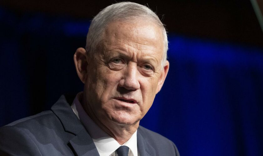 Israelische Regierung: Benny Gantz sagt Pressekonferenz laut Berichten vorerst ab