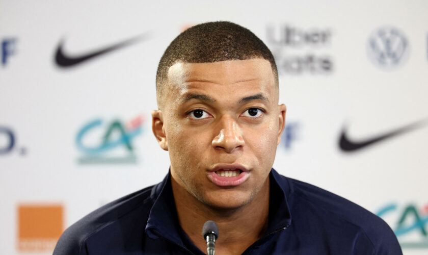 Législatives 2024 : Kylian Mbappé se dit "contre les extrêmes" et appelle à voter