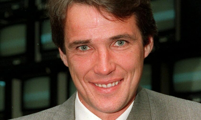 Alan Hansen after winning an TV punditry award in 2000. Pic: Action Images Football/Reuters