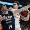 El Real Madrid no se deja sorprender por el UCAM y golpea primero en la final de la ACB (84-76)