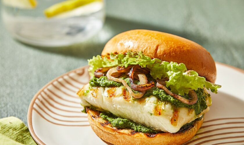 Grilled Fish Sandwiches With Salsa Verde