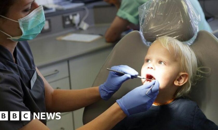 Labour pledges 100,000 urgent child dental appointments