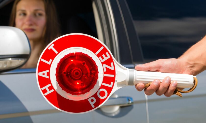 Schon gewusst?: Verkehrskontrolle: Auf diese Fangfrage der Polizei müssen Sie nicht antworten