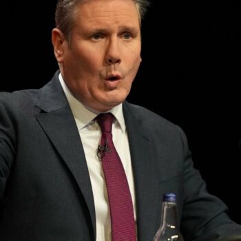 Opnion polls suggest Labour Party leader Keir Starmer will become the next UK prime minister