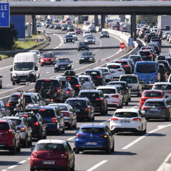 En voiture dans les bouchons, ces jeux sans téléphone vous aideront à vous détendre et passer le temps