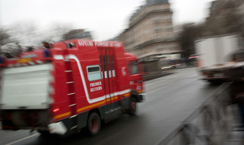 Paris : Une batterie de trottinette électrique explose dans une discothèque, un pan de mur s’effondre et fait trois blessés