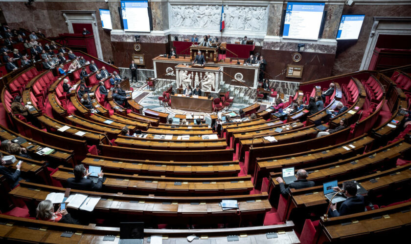 Président, vice-président, secrétaires, questeurs… Quels sont les postes clés à l’Assemblée nationale ?