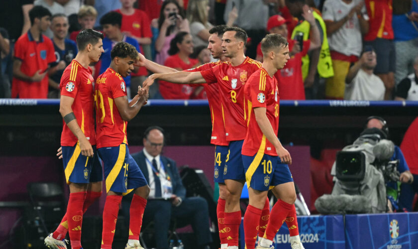 Euro 2024 : renversée par l'Espagne, la France sort sans briller