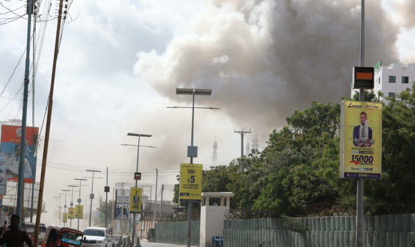 Somalie : un attentat à la voiture piégée fait plusieurs morts dans un café de Mogadiscio