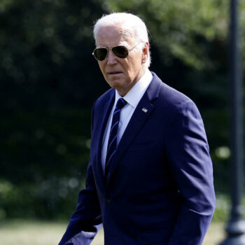 Biden profite de la tentative d’assassinat contre Trump pour réclamer l’interdiction des armes à feu