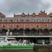 Blickfang des Deutschen Zollmuseums in der Hamburger Speicherstadt ist das Zollboot "Oldenburg" Foto: Ulrich Perrey/dpa