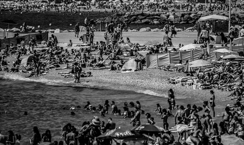 Le bonheur au camping dans le Lavandou, il y a 50 ans dans « le Nouvel Obs »