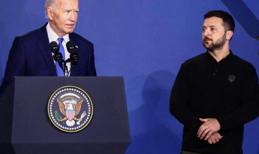 Après le retrait de Biden, l’Ukraine reste dans l’expectative