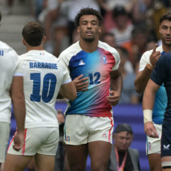 Rugby à 7 aux JO de Paris : la France emmenée par Antoine Dupont fait match nul contre les États-Unis