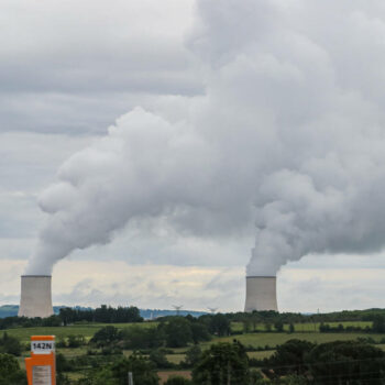 Vague de chaleur : la centrale nucléaire de Golfech réduit sa production