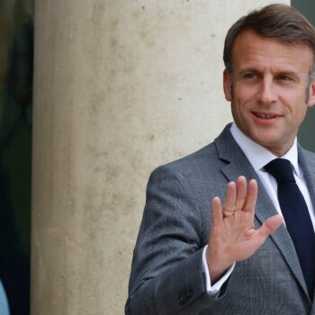 Elysée : l’alerte de la Cour des comptes sur les dépenses de la présidence Macron