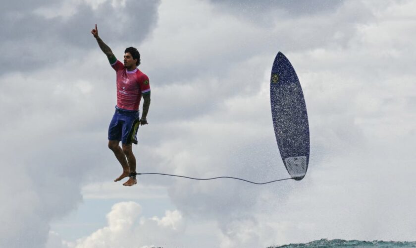 Is this the photo of the Olympics? Stunning shot of surfer Gabriel Medina goes viral