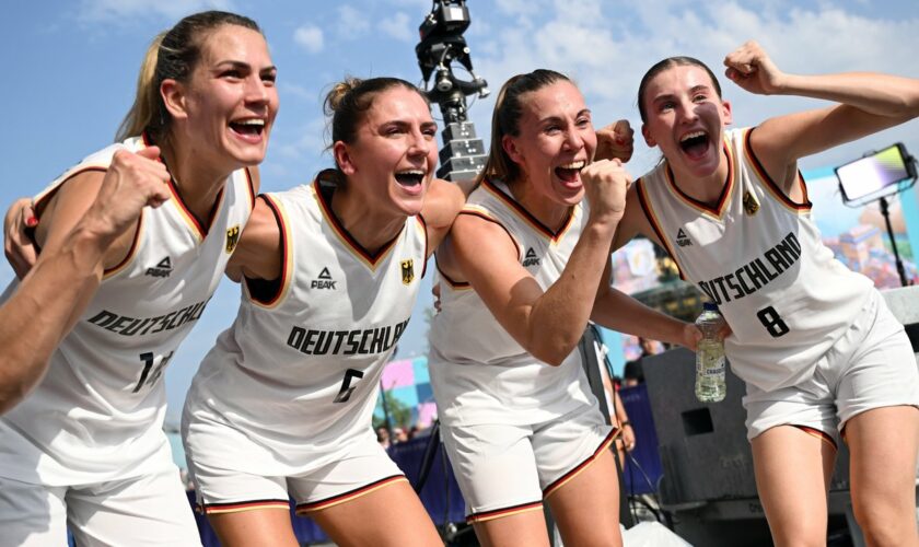 Olympische Spiele: Deutsche 3x3-Basketballerinnen schlagen überraschend die USA