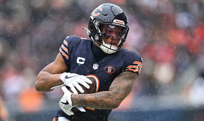 Bears give star receiver DJ Moore most lucrative contract in franchise history: report