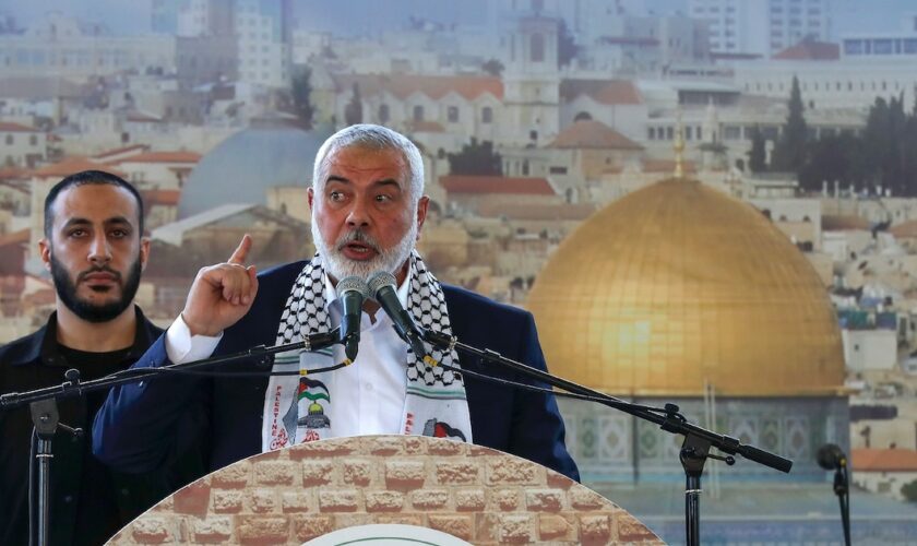 Le chef chef du Hamas, Ismaïl Haniyeh, s'exprime lors d'un rassemblement public à Saïda, dans le sud du Liban, le 26 juin 2022