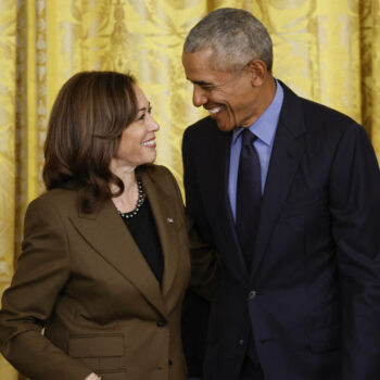 Présidentielle américaine : Barack Obama annonce qu’il soutient Kamala Harris