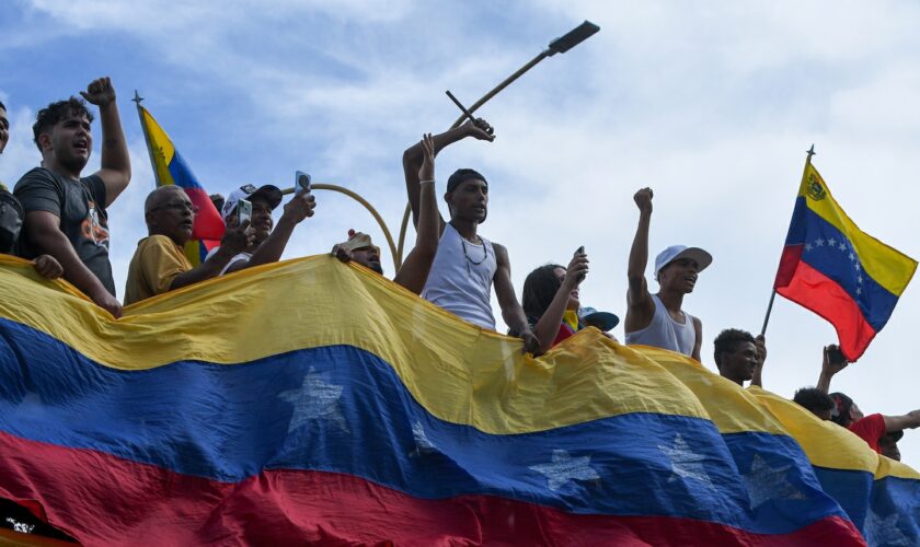 At least seven reported dead as Maduro meets Venezuelan protests with force