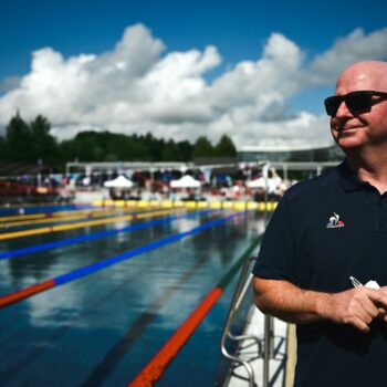 Bob Bowman, a fixture of U.S. swimming, represents France on the pool deck