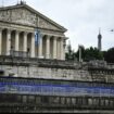 Émotions, tensions et tractations: les coulisses d’une folle semaine à l’Assemblée nationale