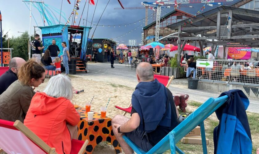 En bord de Seine, la guinguette du port d’Ivry-Vitry fait le plein : « C’est un lieu unique dans le coin »