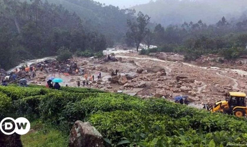 India: Heavy rains hinder landslide rescue efforts