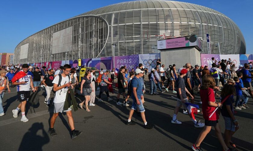 JO 2024 : à Lille, la fièvre olympique accompagne les stars du basket