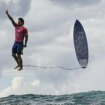 La intrahistoria del surfista que levita, la mejor fotografía de los Juegos Olímpicos: "Hice cuatro disparos y uno de ellos fue éste"