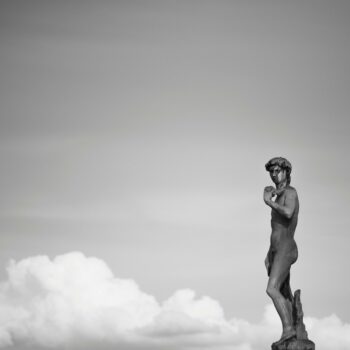 La statue d'un dieu grec découverte dans les égouts d'une cité antique