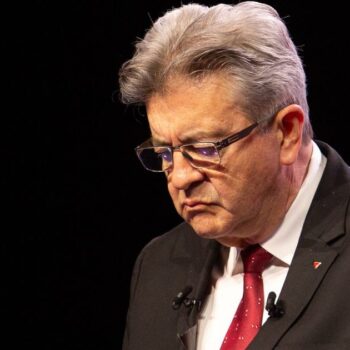 Les ambitions intactes de Mélenchon, isolé au sein du Nouveau Front populaire