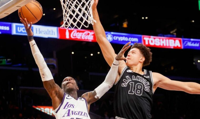 Isaiah Roby (r.) spielte früher im Trikot der San Antonio Spurs auch gegen den aktuellen Weltmeister Dennis Schröder. Foto: Ring