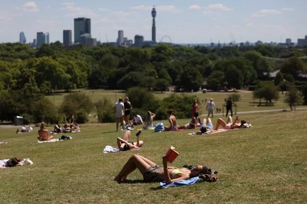 UK weather: 'Four-day heatwave' to send temperatures 'skyrocketing above 30C' next week