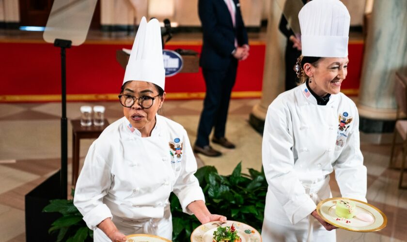 White House chef Cristeta Comerford is retiring after 29 years