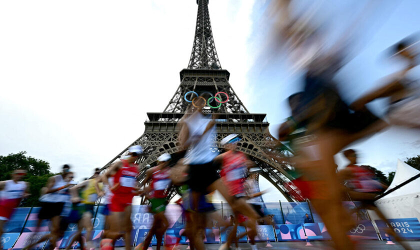 🔴 JO 2024 jour 6 en direct : le 20 km s'est élancé au pied de la Tour Eiffel