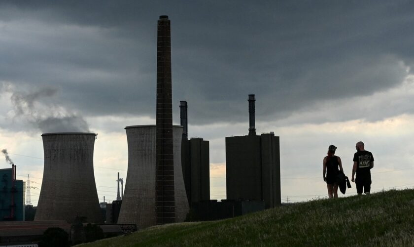 Energiepreise: Immer mehr Unternehmen erwägen Verlagerung der Produktion ins Ausland