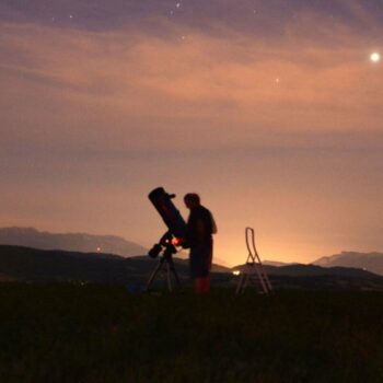 Tous astronomes !« Les gens sont curieux, attentifs. Il y a un effet d’émerveillement »