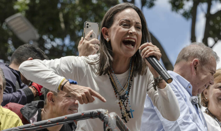 Au Venezuela, María Corina Machado doit mener l’opposition “dans la clandestinité”