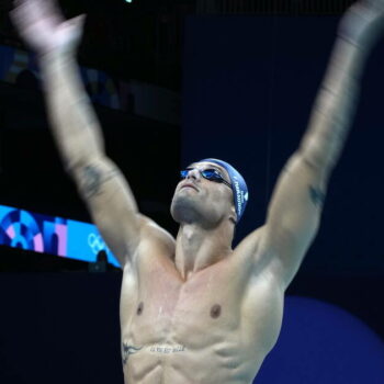 JO de Paris 2024 : en natation, du bronze pour la quatrième médaille olympique en individuel de Florent Manaudou, star d’un soir